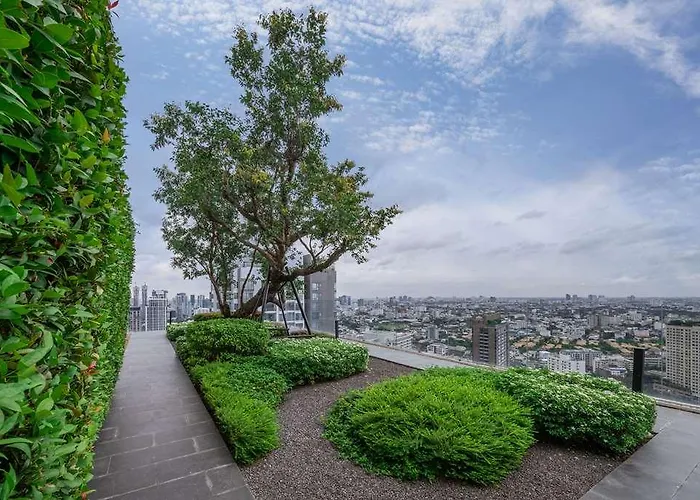 Wyndham Garden Sukhumvit 42 מלון 4*