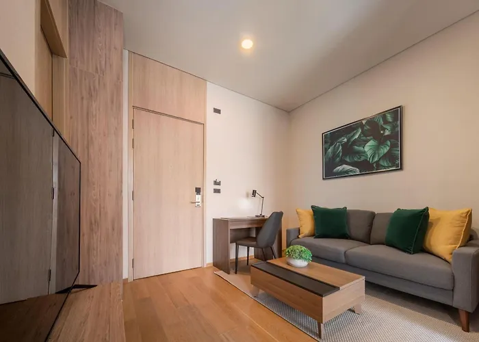 Wyndham Garden Sukhumvit 42 Hotel 4*
