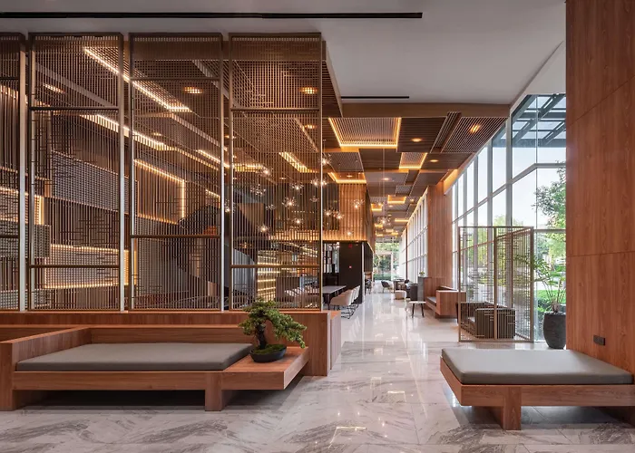 Wyndham Garden Sukhumvit 42 Hotel 4*
