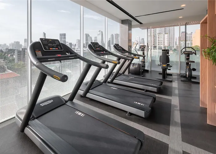 Hotel Wyndham Garden Sukhumvit 42 4*
