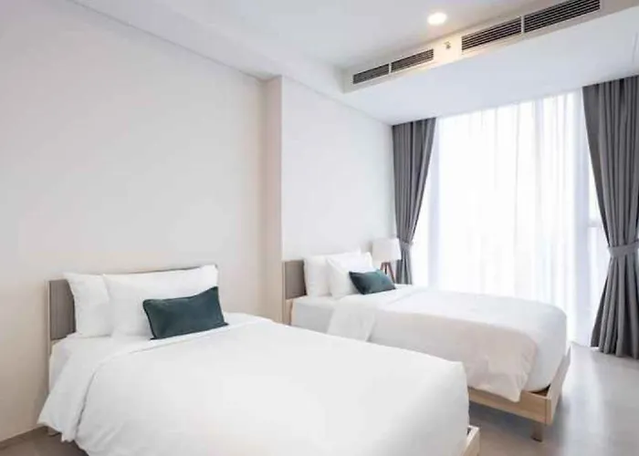 Wyndham Garden Sukhumvit 42 Hotel 4*
