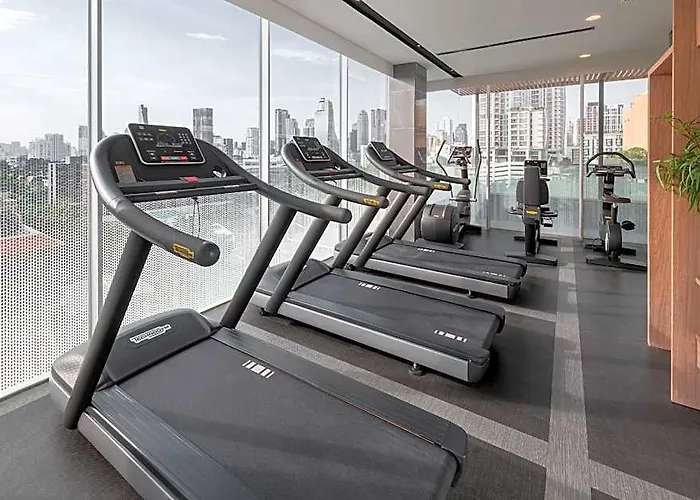 Wyndham Garden Sukhumvit 42 Hotel