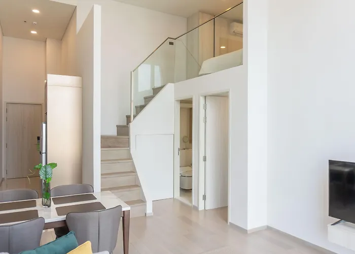 Wyndham Garden Sukhumvit 42 מלון